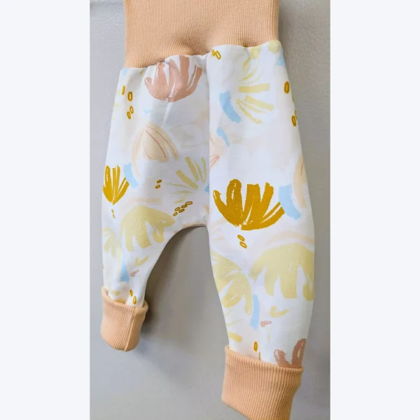 Pantalon évolutif rose détails